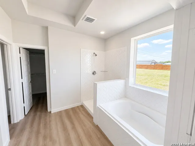 1603 Vista View Drive Pleasanton, TX 78064