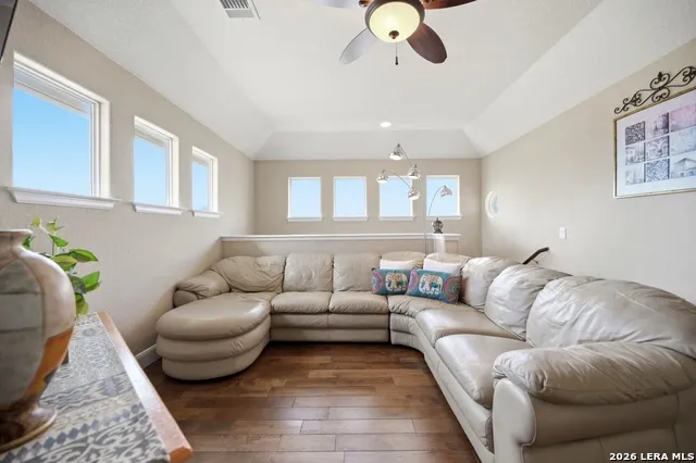 13118 SPRING RUN Helotes, TX 78023
