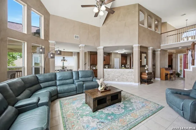 13118 SPRING RUN Helotes, TX 78023