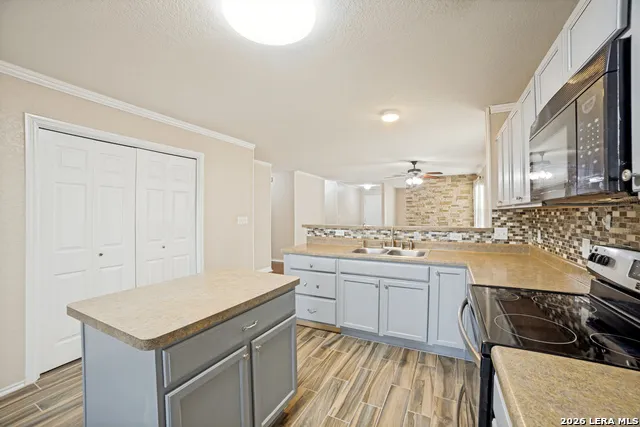 10951 Rustic Spoke San Antonio, TX 78245