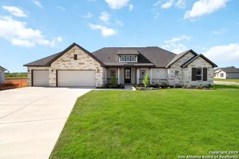 541 Alta Vista Drive