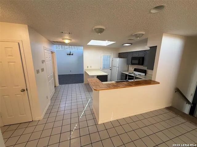 116 CAMPBELL DR #15 Canyon Lake, TX 78133