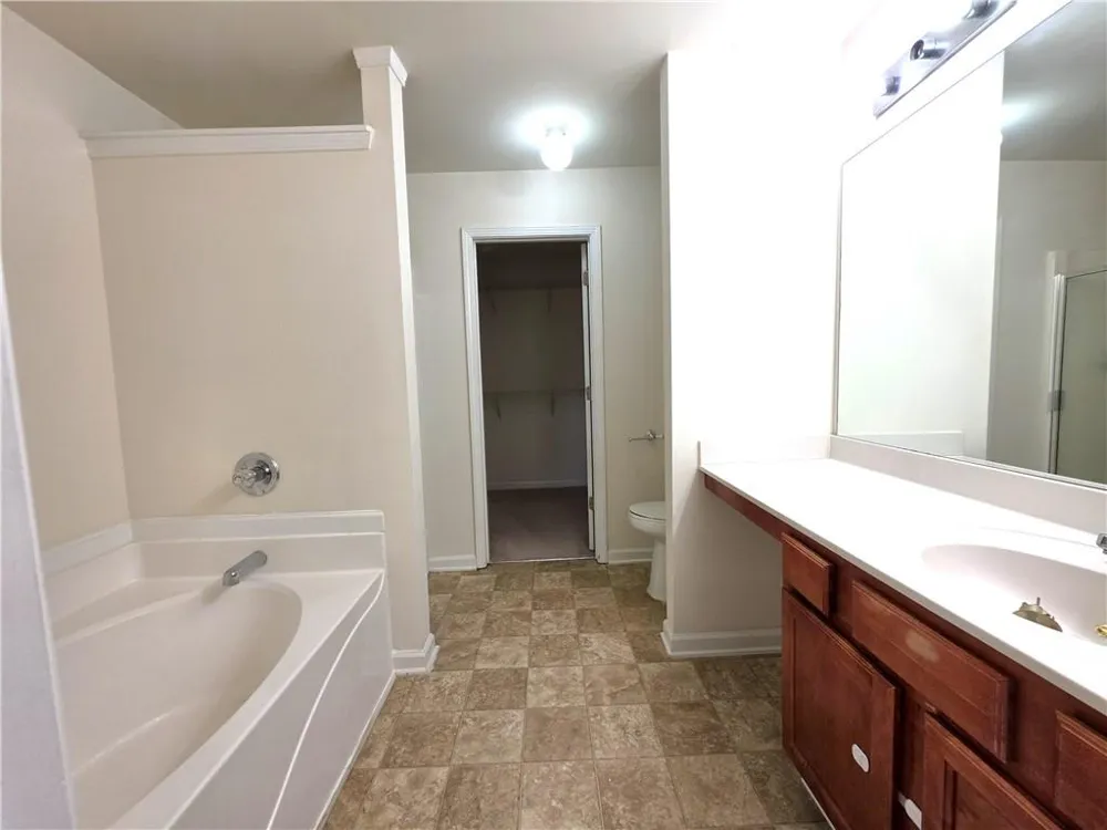 1908 Dilcrest Drive Duluth, GA 30096