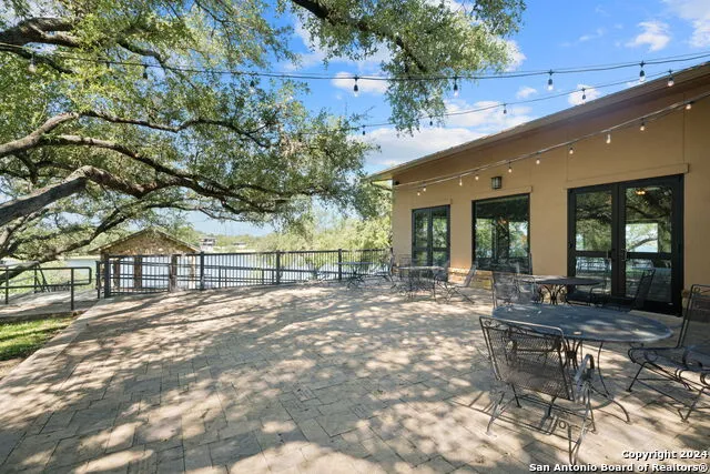 706 Sidewinder Horseshoe Bay, TX 78657