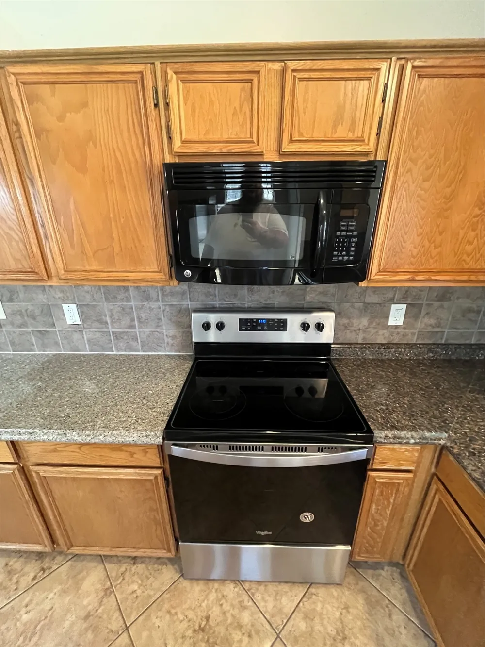 2405 Brookside Drive Rowlett, TX 75088