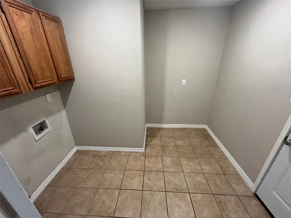 2405 Brookside Drive Rowlett, TX 75088