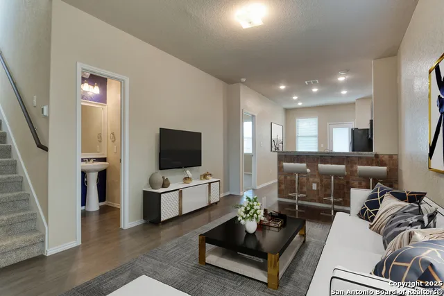 3931 Somers Crest San Antonio, TX 78211