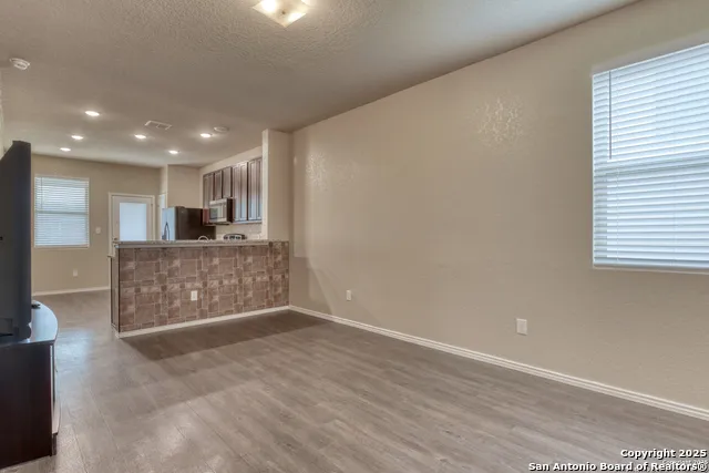 3931 Somers Crest San Antonio, TX 78211