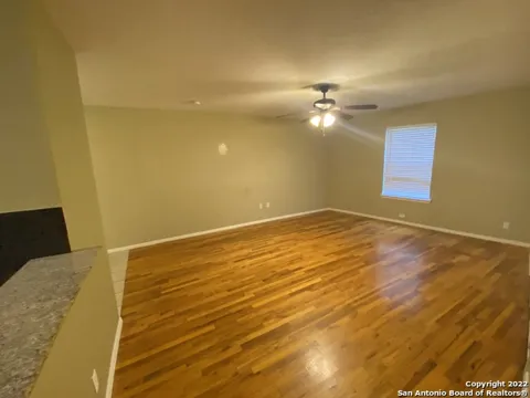 211 NATALEN AVE Unit 204