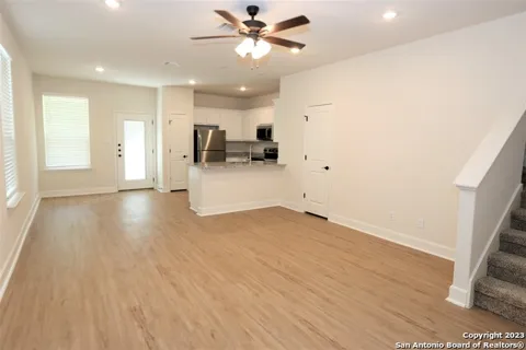 10348 Lynwood Creek Unit 102