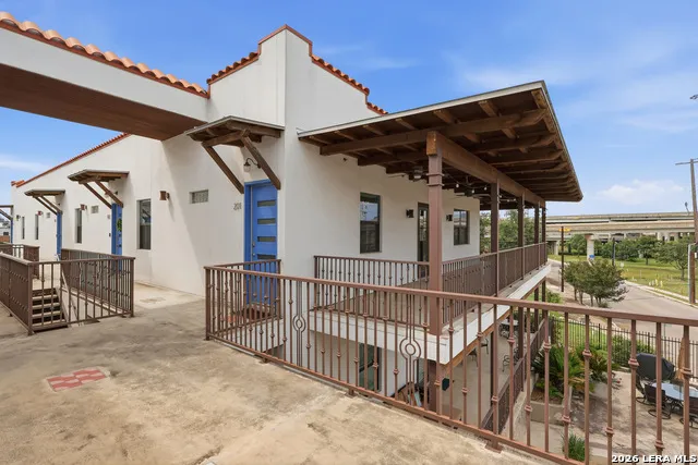 1542 ALAMO ST Unit 201 San Antonio, TX 78215