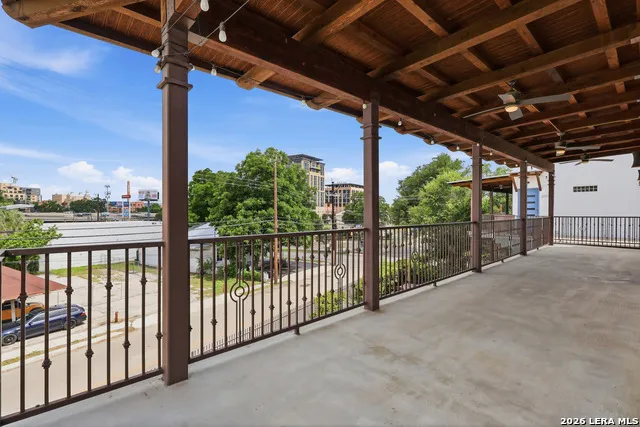 1542 ALAMO ST Unit 201 San Antonio, TX 78215
