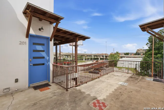 1542 ALAMO ST Unit 201 San Antonio, TX 78215