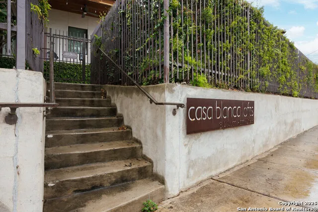 1542 ALAMO ST Unit 201 San Antonio, TX 78215