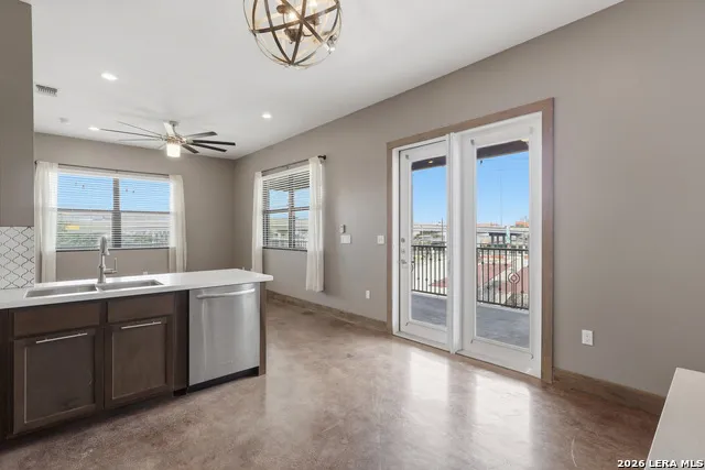 1542 ALAMO ST Unit 201 San Antonio, TX 78215