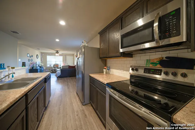 3206 SHANE RD San Antonio, TX 78223
