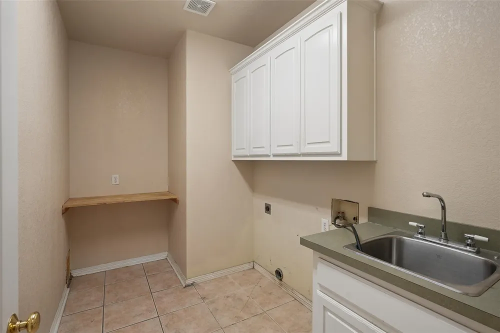 43192 Fringewood Drive Whitney, TX 76692