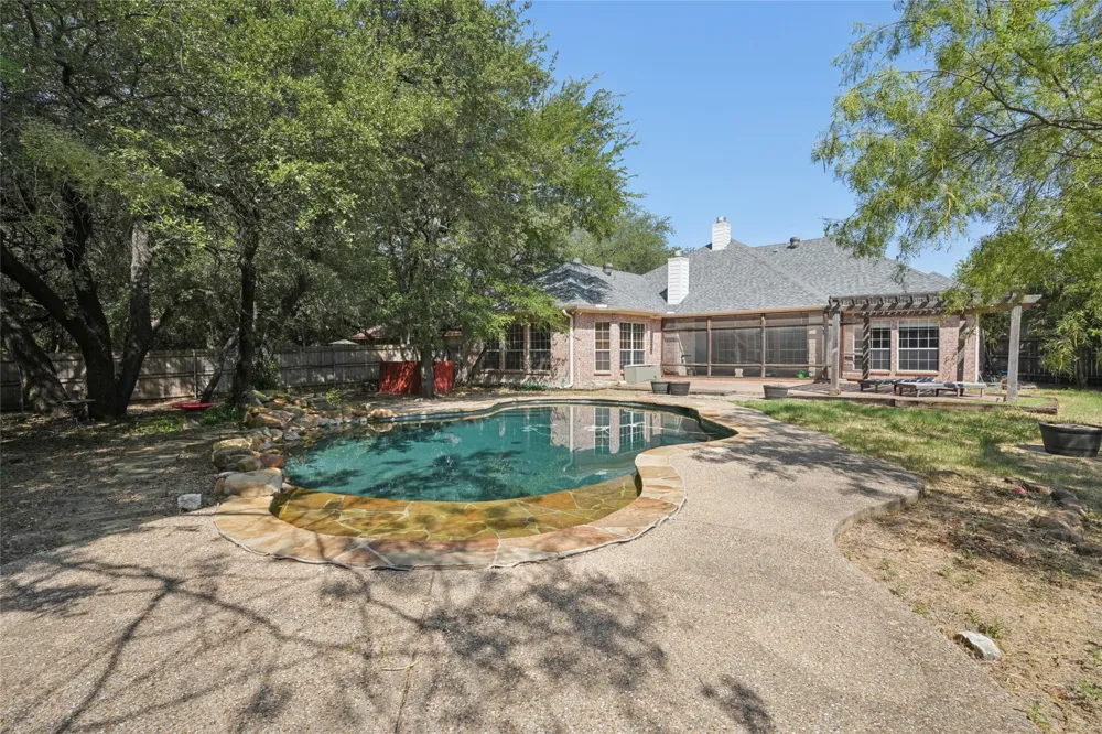 43192 Fringewood Drive Whitney, TX 76692