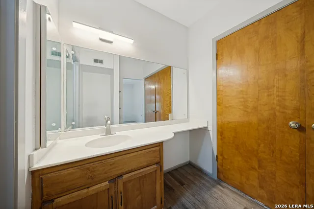 415 Albany Unit F Alamo Heights, TX 78209