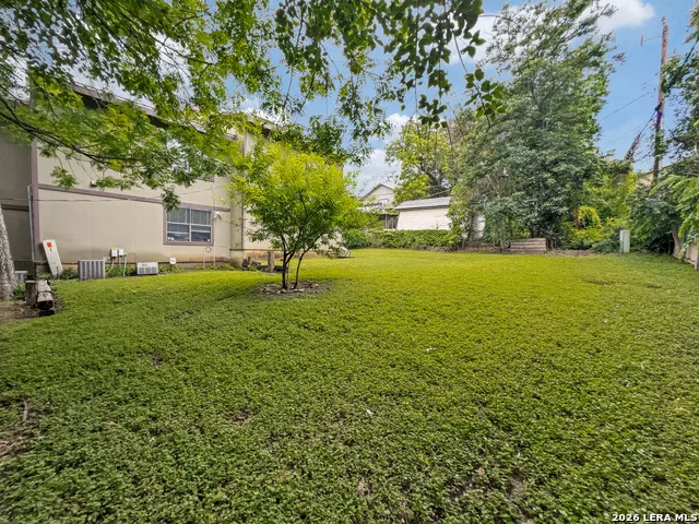 415 Albany Unit F Alamo Heights, TX 78209