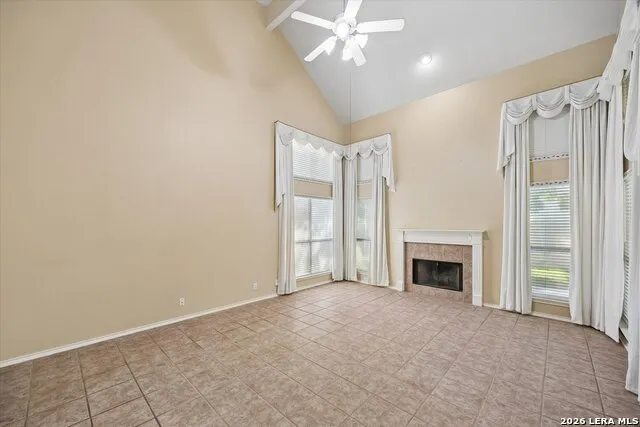 121 OZUNA DR Cibolo, TX 78108
