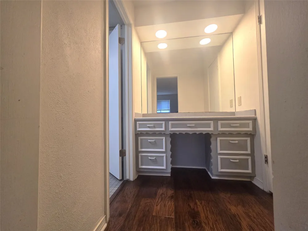 9334 Hunters Creek Drive Dallas, TX 75243