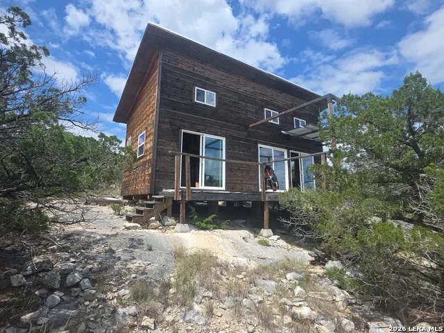 245 SD 46068 Rocksprings, TX 78880