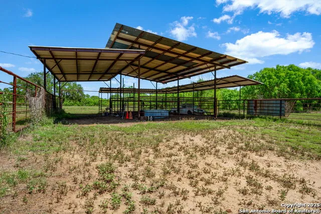 11224 Atkins Road Atascosa, TX 78002