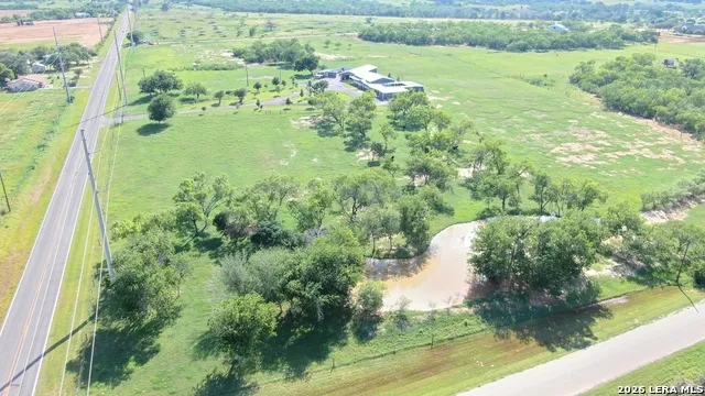 6653 Fm 539 Floresville, TX 78114
