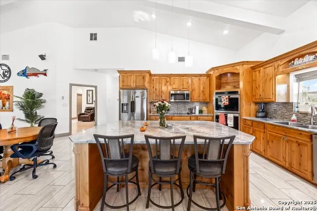6653 Fm 539 Floresville, TX 78114