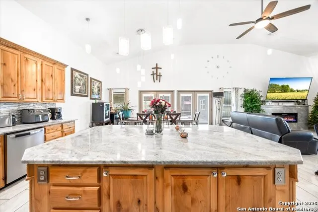 6653 Fm 539 Floresville, TX 78114