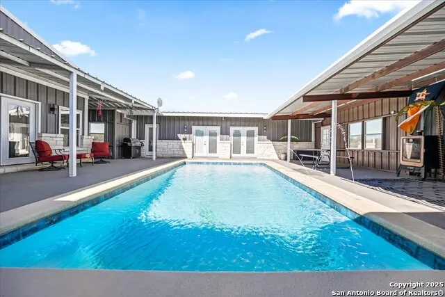 6653 Fm 539 Floresville, TX 78114