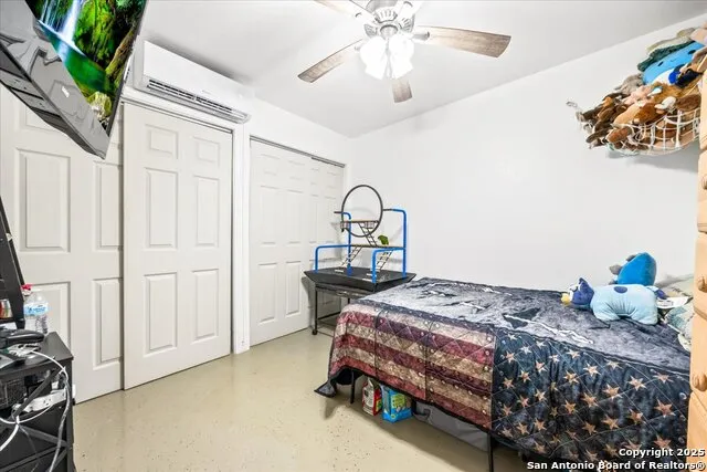 6653 Fm 539 Floresville, TX 78114