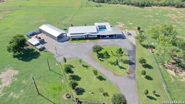 6653 Fm 539 Floresville, TX 78114