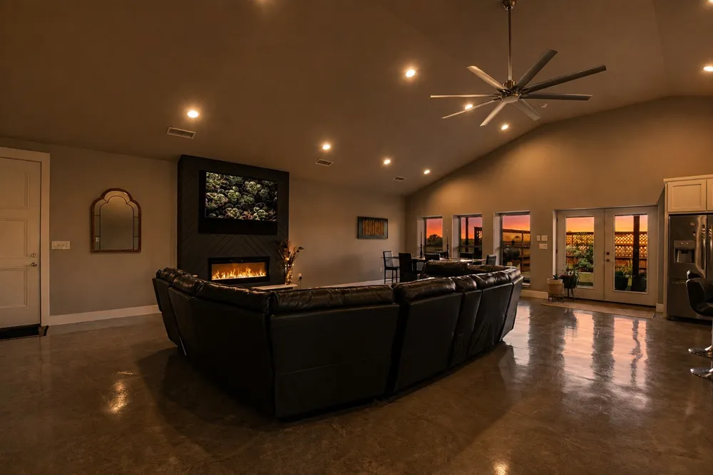 620 Ewing Road Ferris, TX 75125