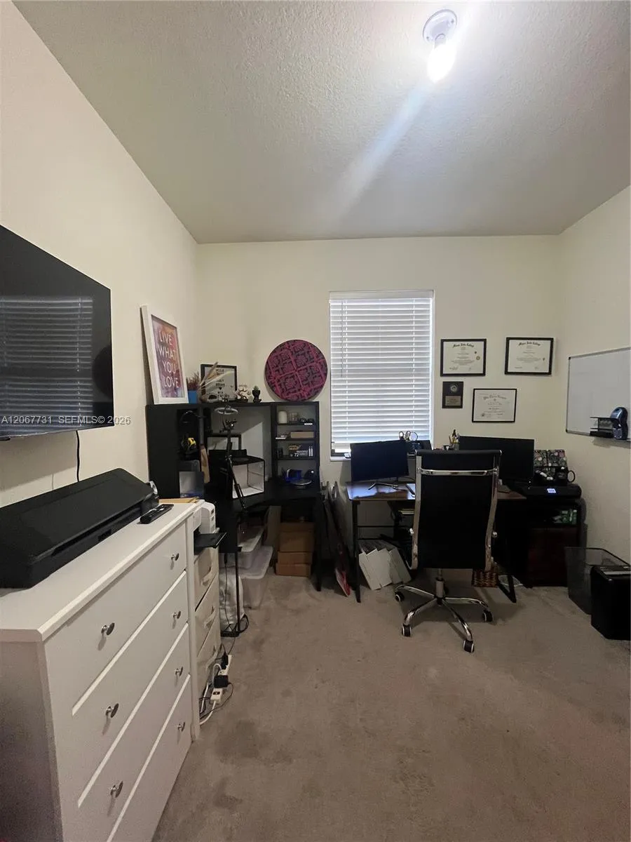 3382 W 112th St Hialeah, FL 33018