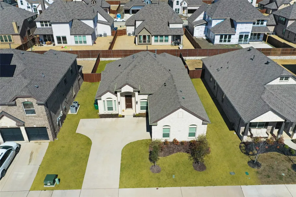 5821 Humber Lane Celina, TX 75078