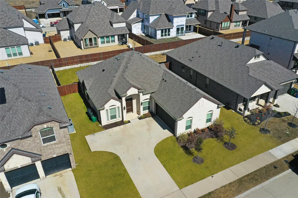 5821 Humber Lane Celina, TX 75078