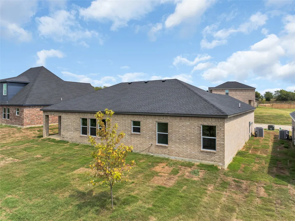 1906 Topaz Road Pryor, OK 74361