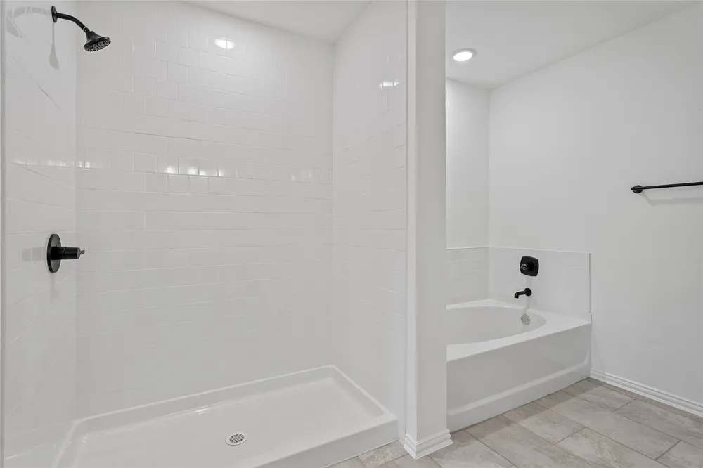 1906 Topaz Road Pryor, OK 74361