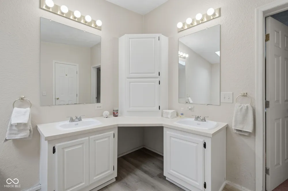 2572 W Buckingham Drive Crawfordsville, IN 47933