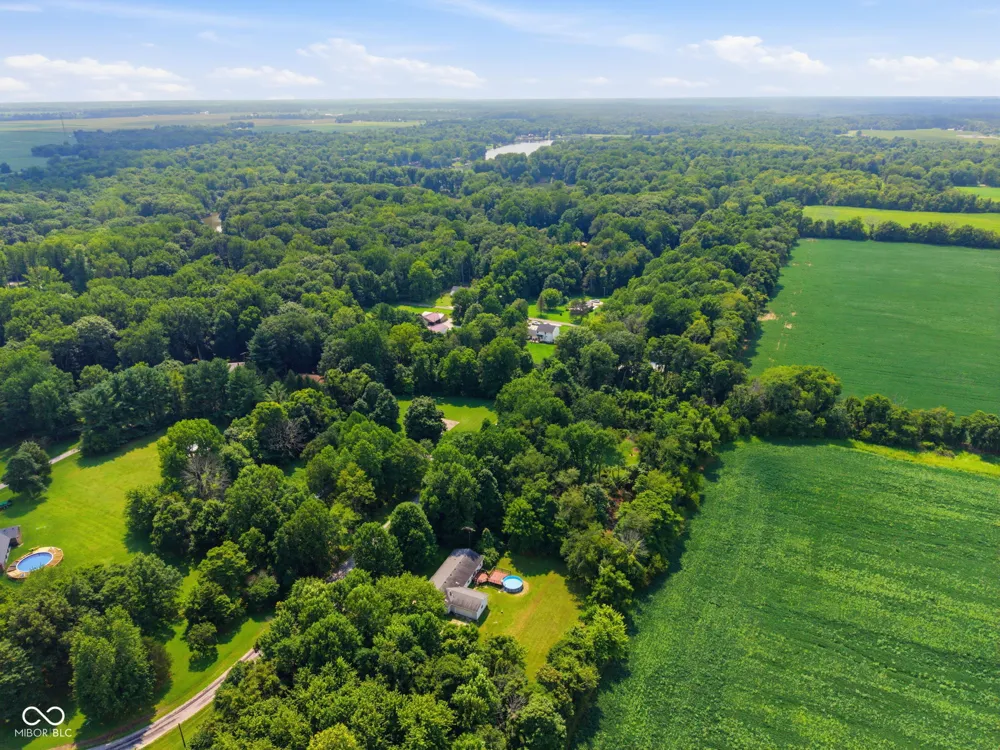 2572 W Buckingham Drive Crawfordsville, IN 47933