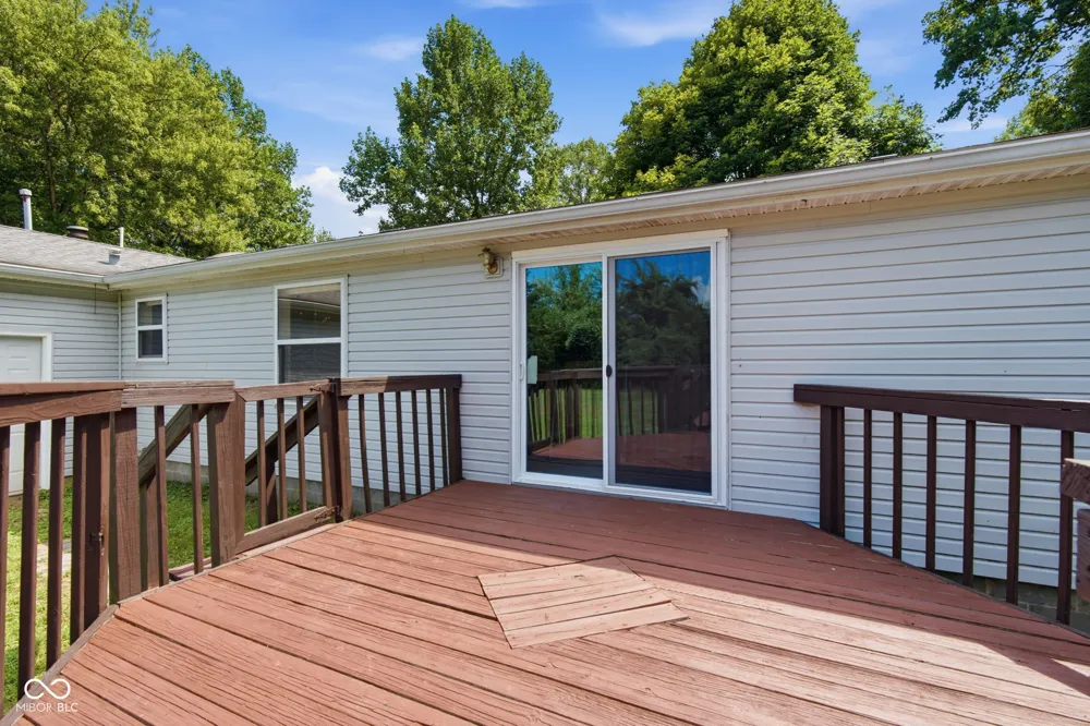 2572 W Buckingham Drive Crawfordsville, IN 47933