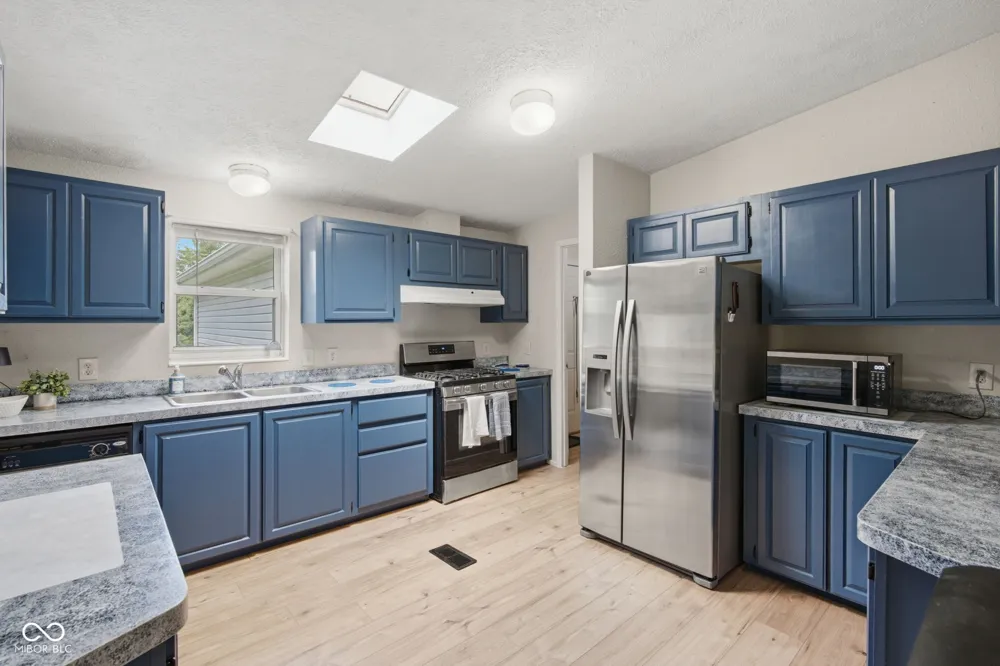 2572 W Buckingham Drive Crawfordsville, IN 47933