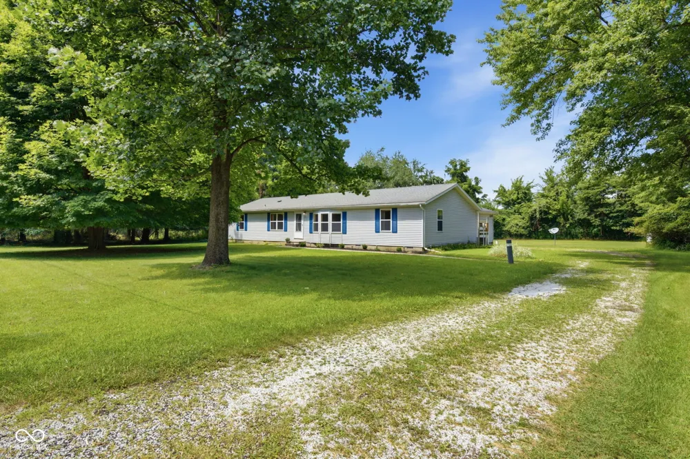 2572 W Buckingham Drive Crawfordsville, IN 47933