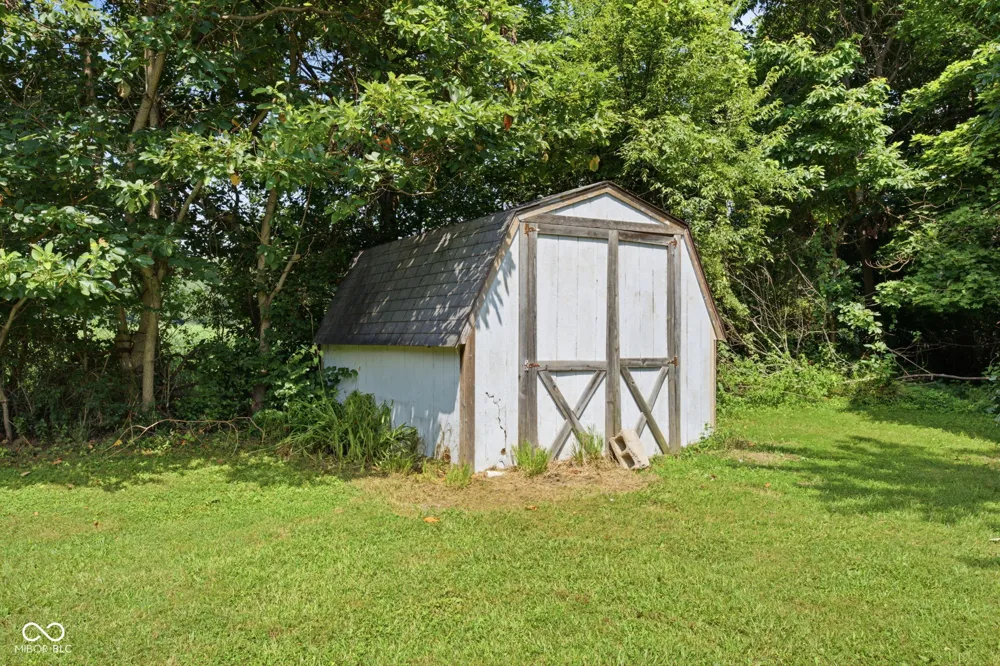 2572 W Buckingham Drive Crawfordsville, IN 47933