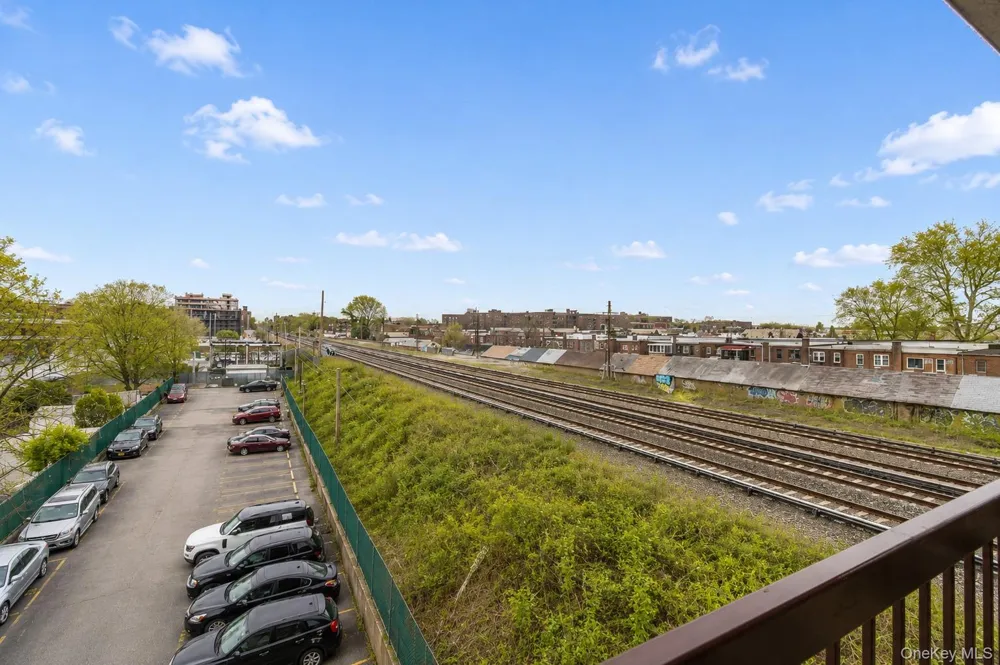 87-30 62nd Avenue #4G Rego Park, NY 11374