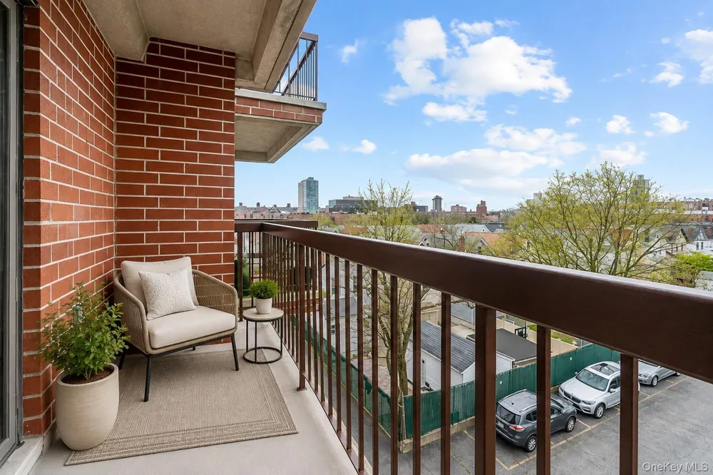 87-30 62nd Avenue #4G Rego Park, NY 11374