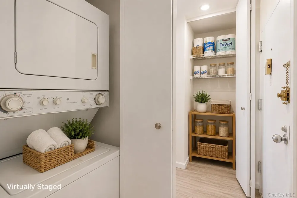 87-30 62nd Avenue #4G Rego Park, NY 11374
