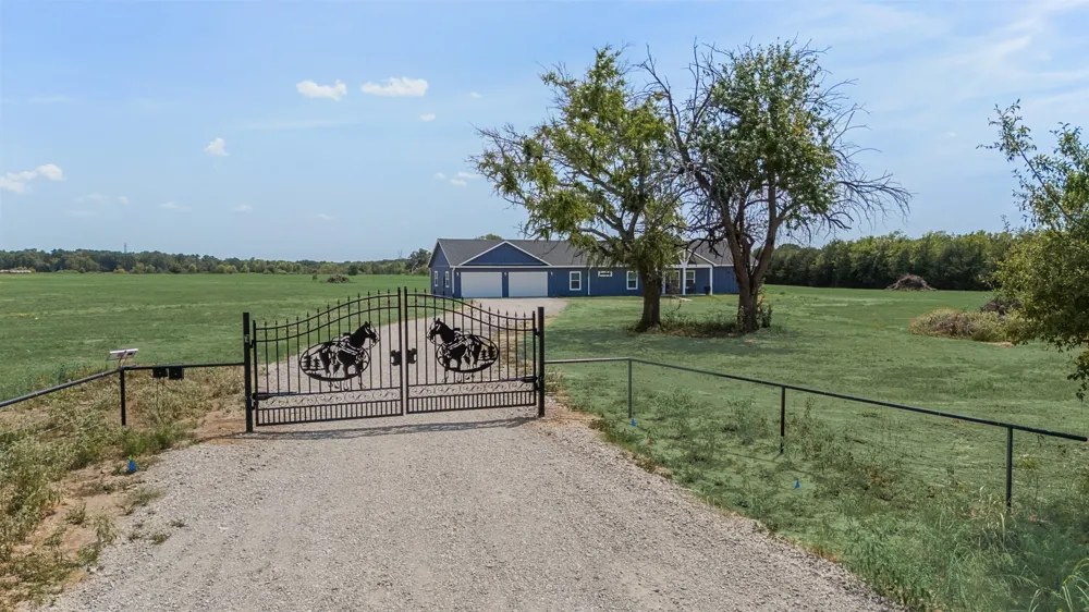 285 County Road 1120 Cumby, TX 75433